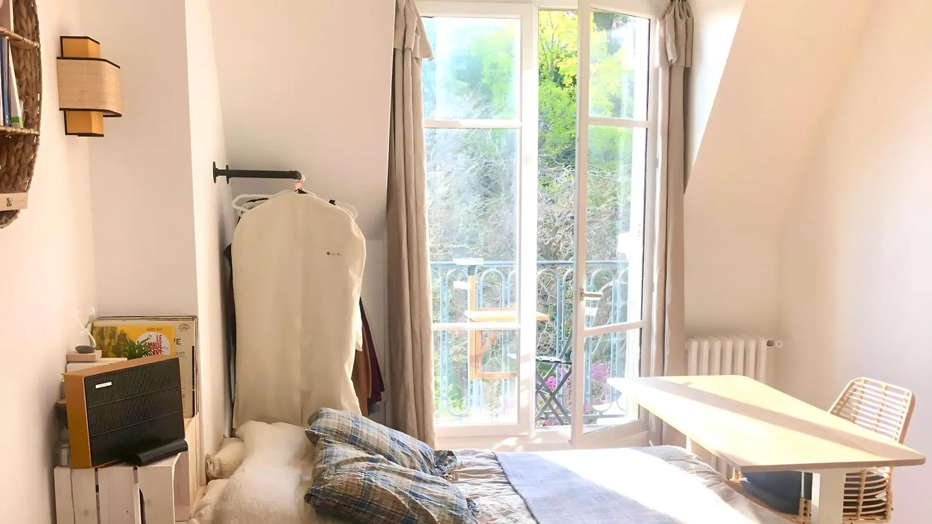 Amazing Sacre-Coeur Views In Montmartre Apartment Paris France